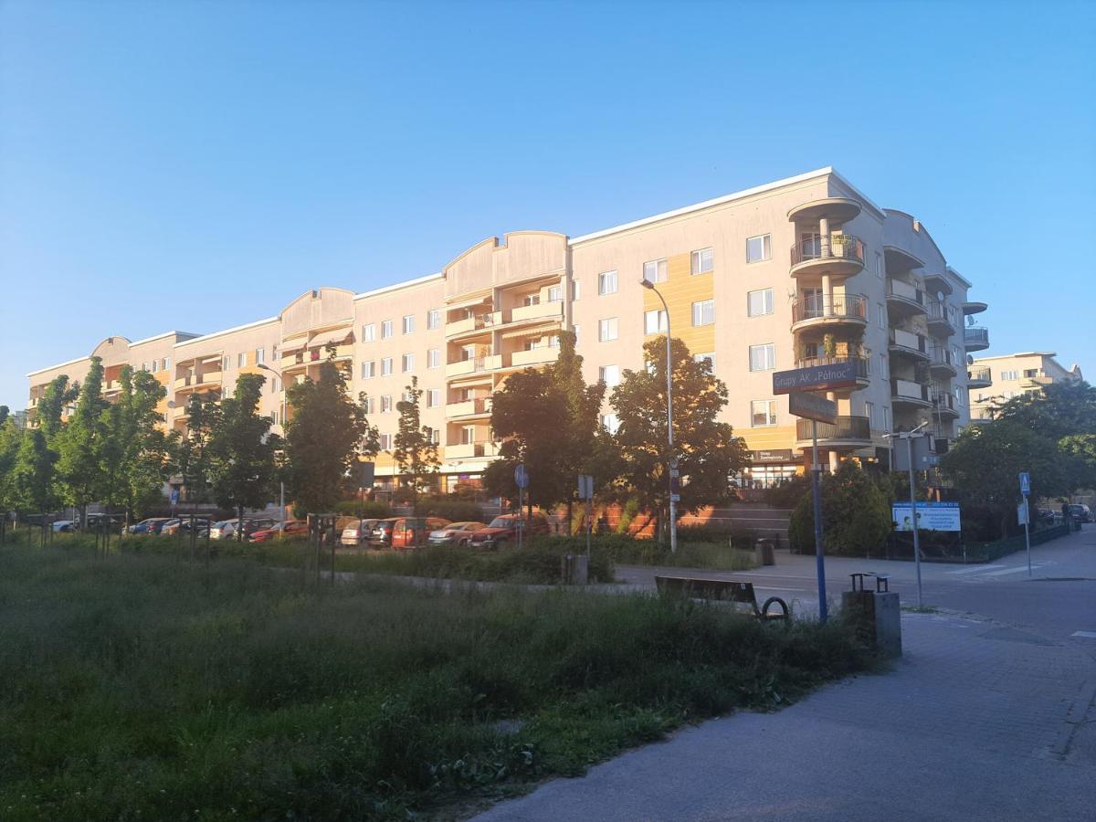 Apartamento Sloneczny Apartament Bluszczanska Varsovia Exterior foto