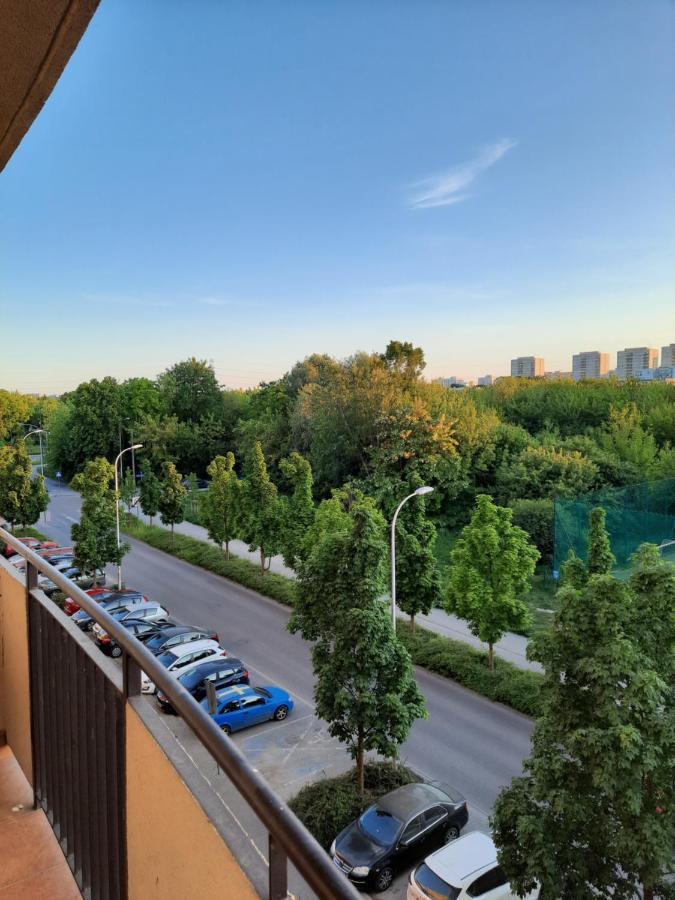Apartamento Sloneczny Apartament Bluszczanska Varsovia Exterior foto