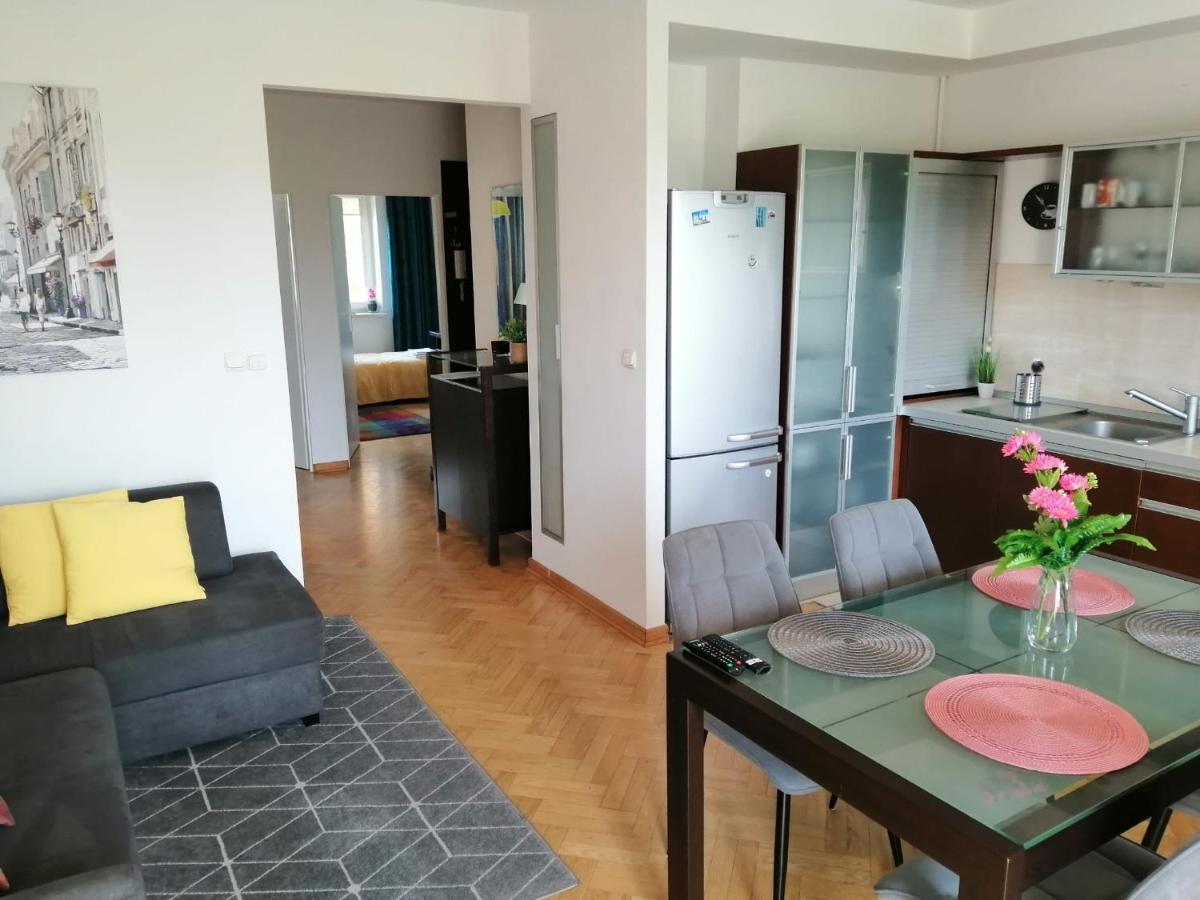 Apartamento Sloneczny Apartament Bluszczanska Varsovia Exterior foto