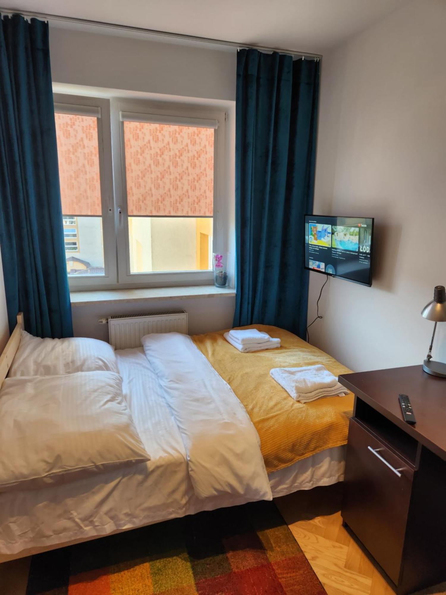 Apartamento Sloneczny Apartament Bluszczanska Varsovia Exterior foto